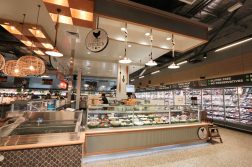 Ritchies Supa IGA Dromana wins global retailer award - Retail World ...