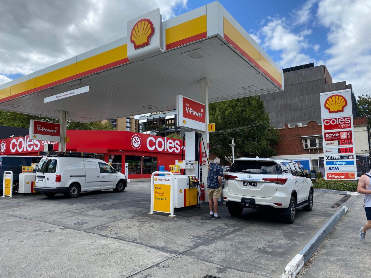 fuel-discount-vouchers-save-up-to-14c-per-litre-coles-express